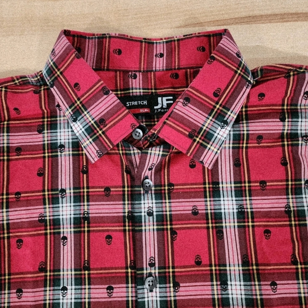 J Ferrar Slim Stretch Shirt Men's Size XL Skulls Red Plaid Long Sleeve Button
